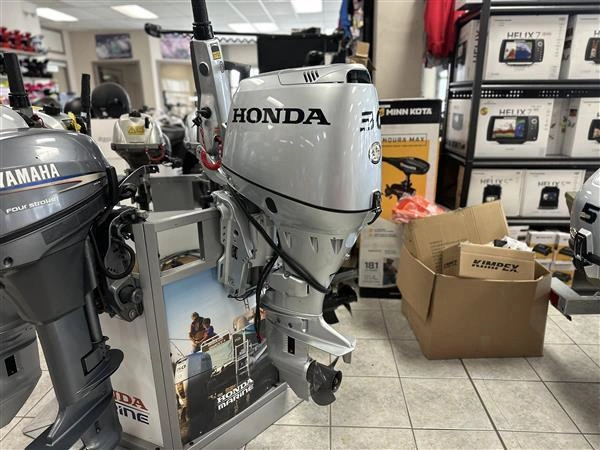 Honda 30hp 2022 alt