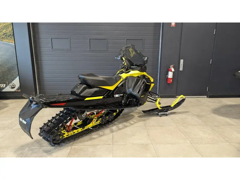 2022 Ski-Doo RENEGADE X 900 TURBO R USED