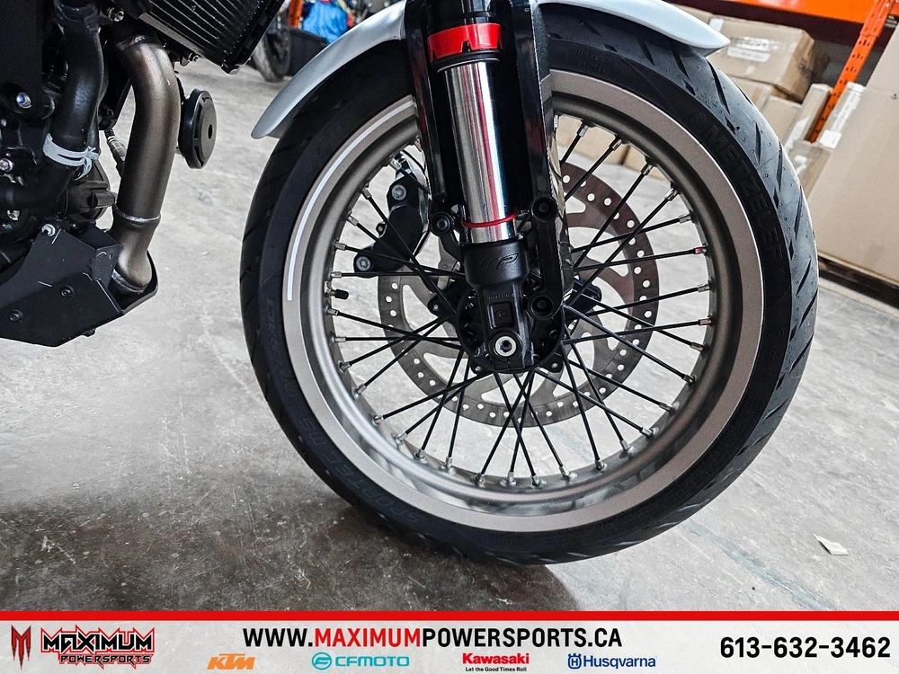 Husqvarna Vitpilen 401 2022 alt