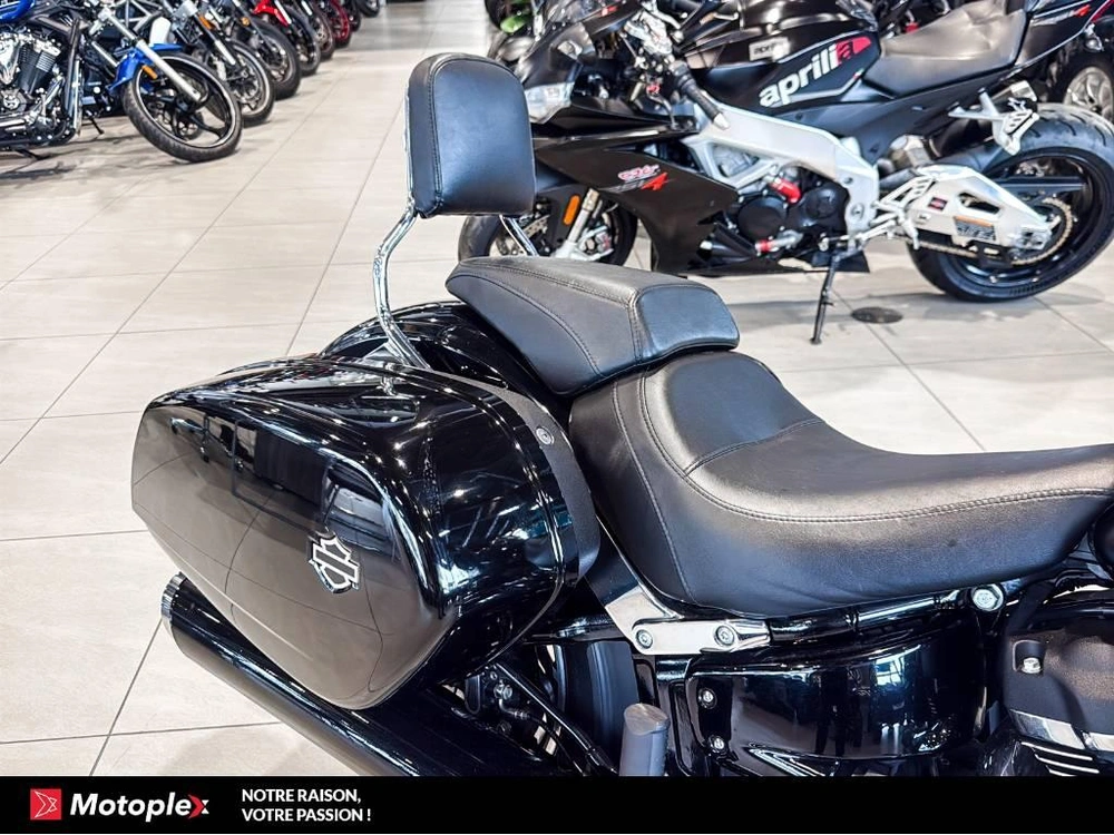 2018 Harley-davidson Sportglide Flsb alt