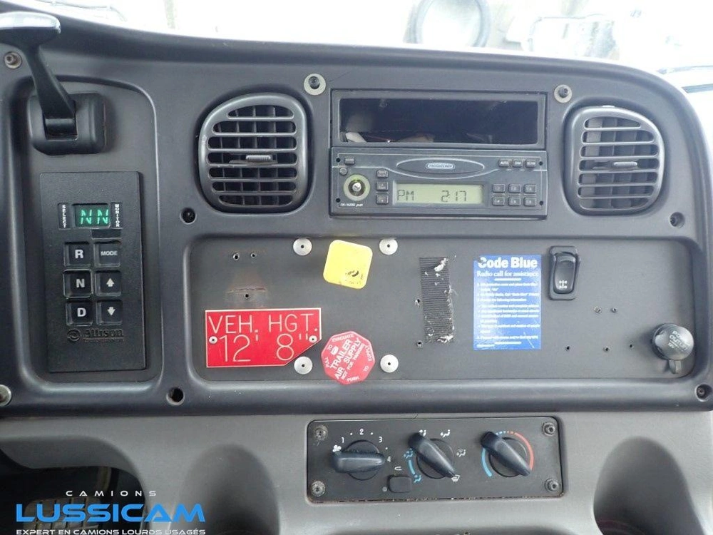 Freightliner M2106 2007