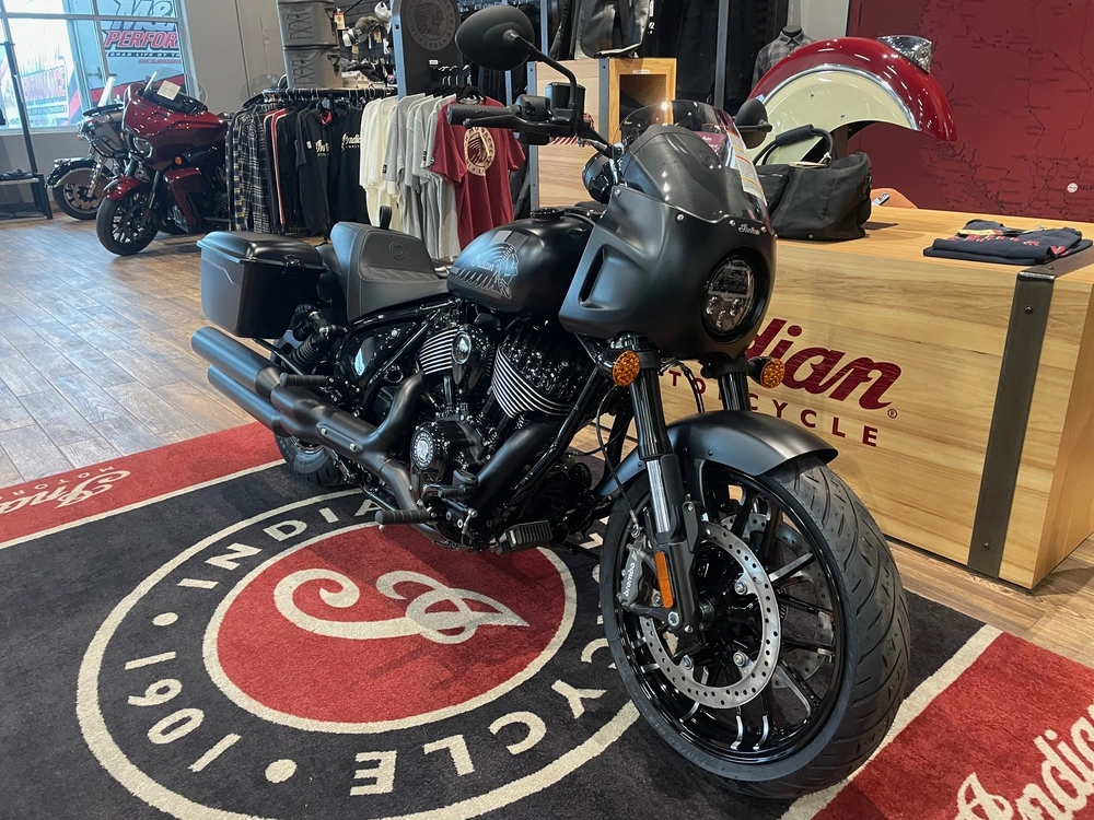 2025 Indian Motorcycle Sport Chief Rt - Black Smoke alt