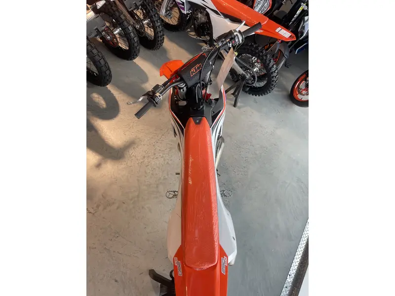 2024 KTM 250 SX thumbnail 6