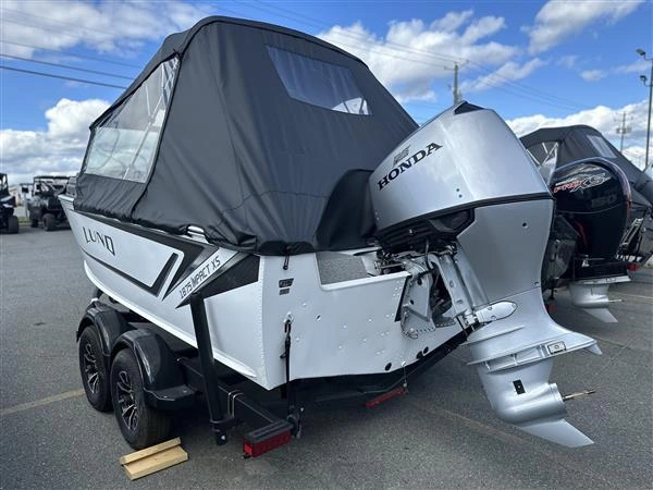 Lund Boat Co 1875 Impact Xs 2025 alt