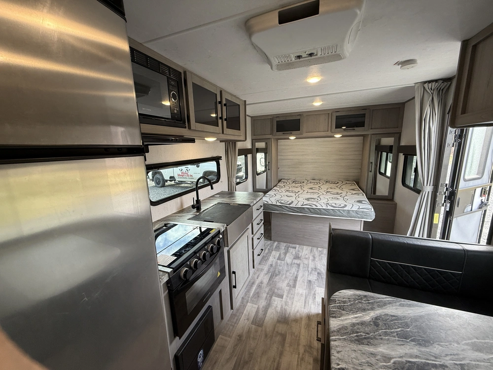 Kodiak 227bh 2022 alt