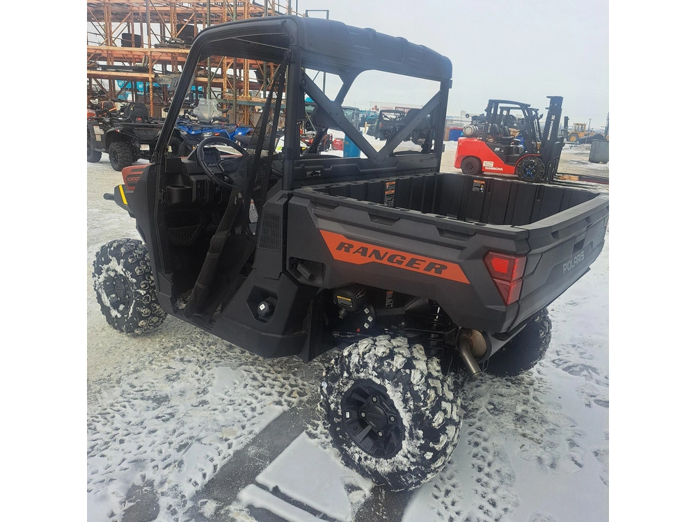 2026 Polaris Ranger 1000 - Premium alt