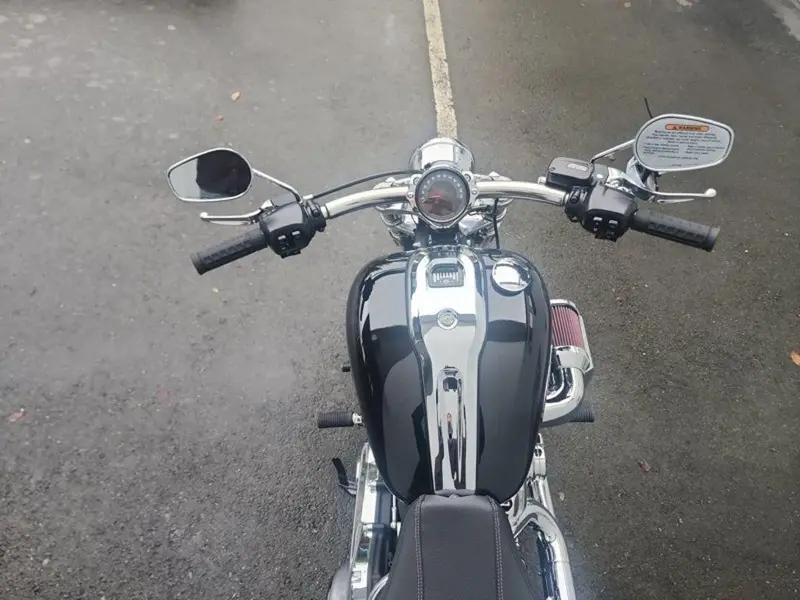 2026 Harley-Davidson FXBR - Breakout® thumbnail 12