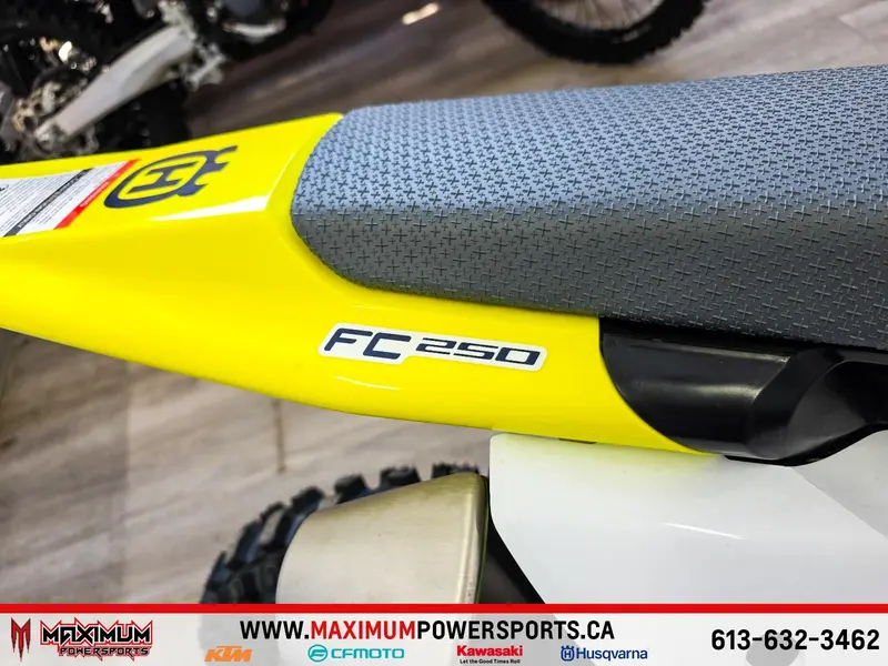 2024 Husqvarna FC 250 thumbnail 10