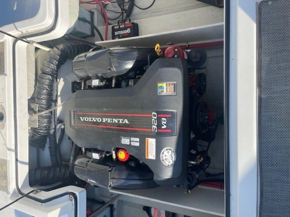 2014 Cobalt Boats R3 alt