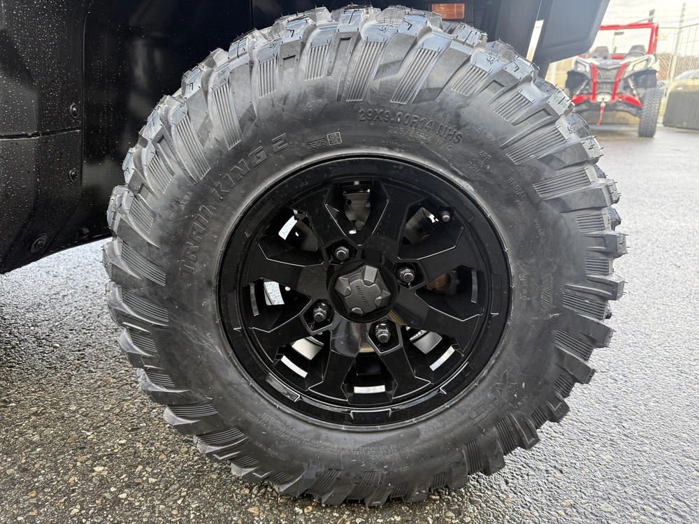 2026 Can-am Defender Xt Cab Hd11 - 10.25" Display alt