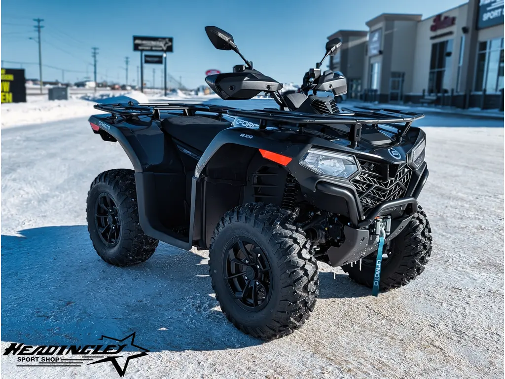 2025 CFMOTO CFORCE 400 // Jet Black