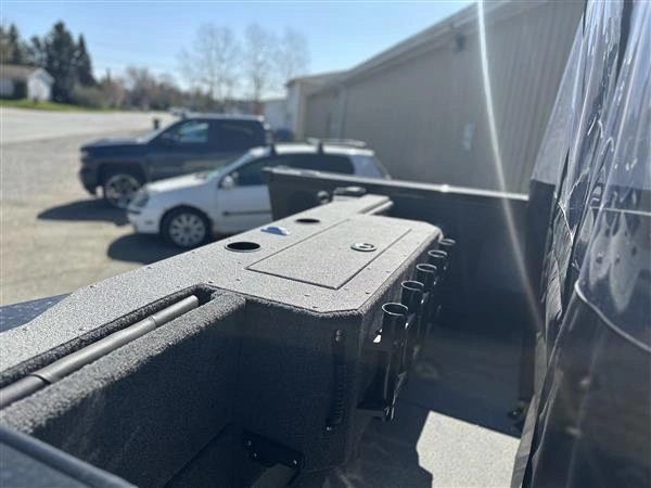 2023 Lund Boat Co 1875 Fisherman 150 Hp Honda Drive By Wire alt