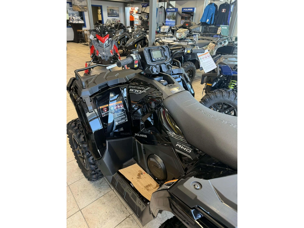 2026 Polaris Sportsman 570 Trail Treuil Inclus alt