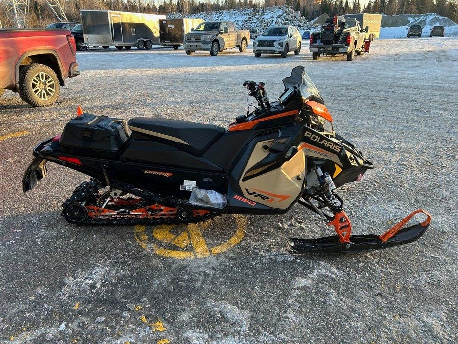 Polaris Polaris 850 Indy Vr1 129'' 2022 alt