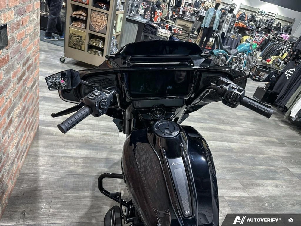 2025 Harley-davidson Flhx - Street Glide® alt