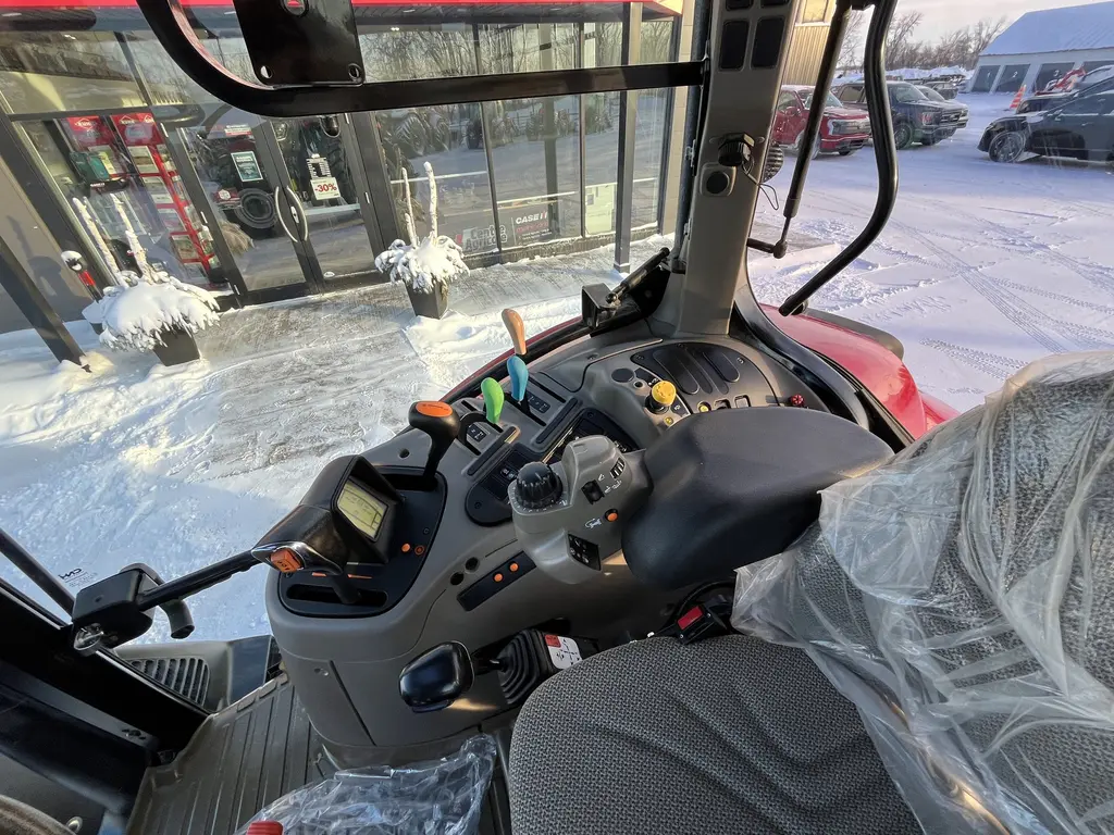 2022 Case IH Maxxum 115 A4