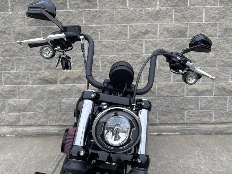 2026 Harley-Davidson FXBB - Street Bob® thumbnail 17