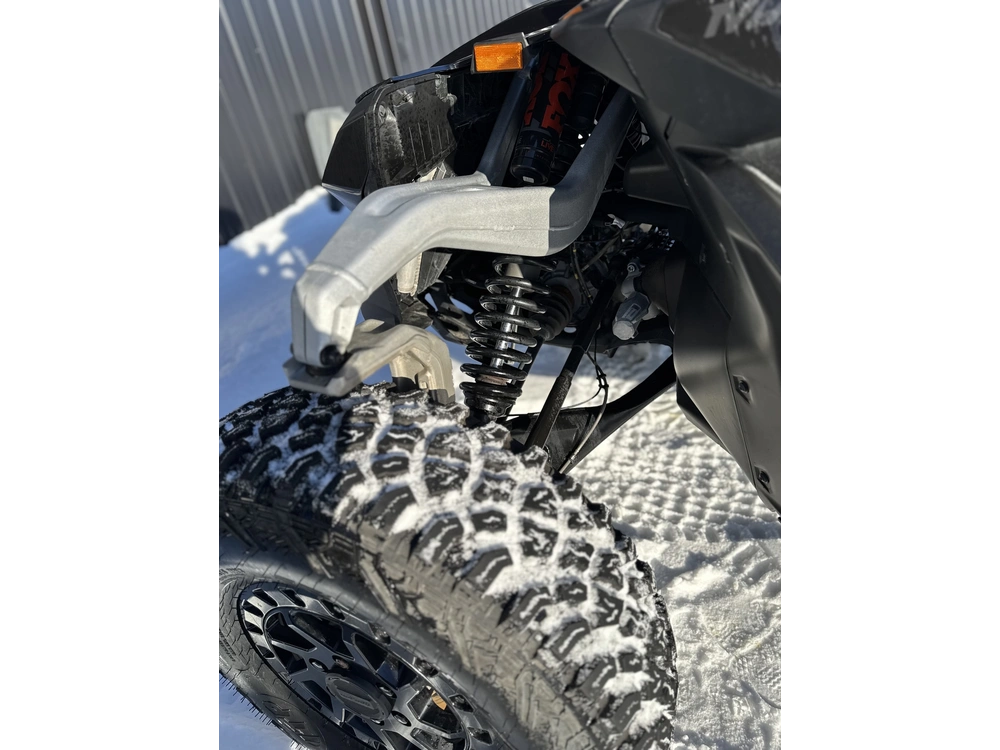 2024 Can-am Maverick R X Rs alt