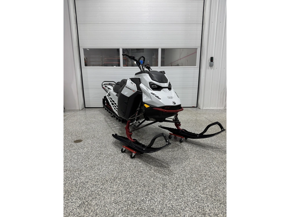 2023 Ski-doo Summit X 850 Turbo alt