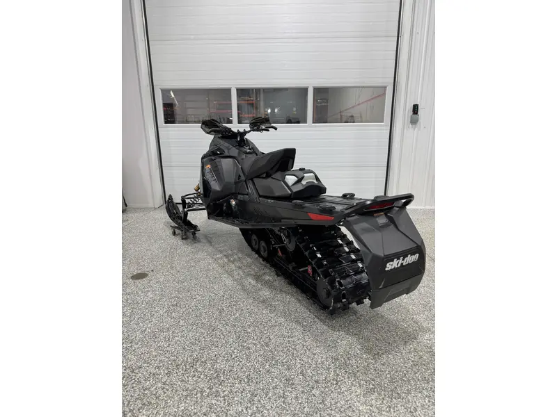 2025 Ski-Doo MZX X-RS w/Comp Pkg 850