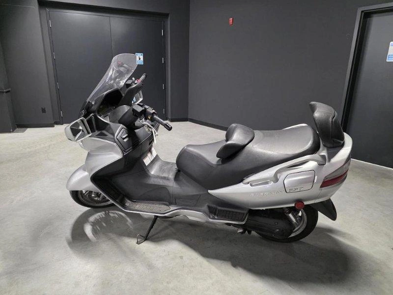 Suzuki Burgman 650 2005 2005 alt