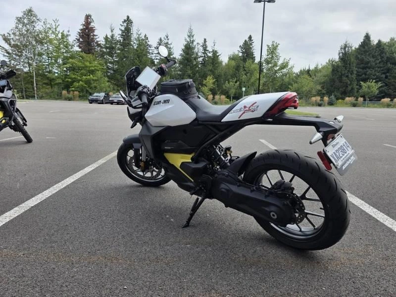Can-am Pulse 2025 alt