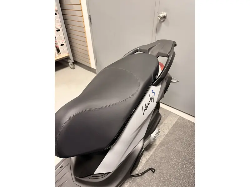 2025 Piaggio LIBERTY S 50 LIBERTY S 50 thumbnail 13
