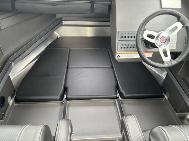 2023 Other 2250 Ultra CentreCab