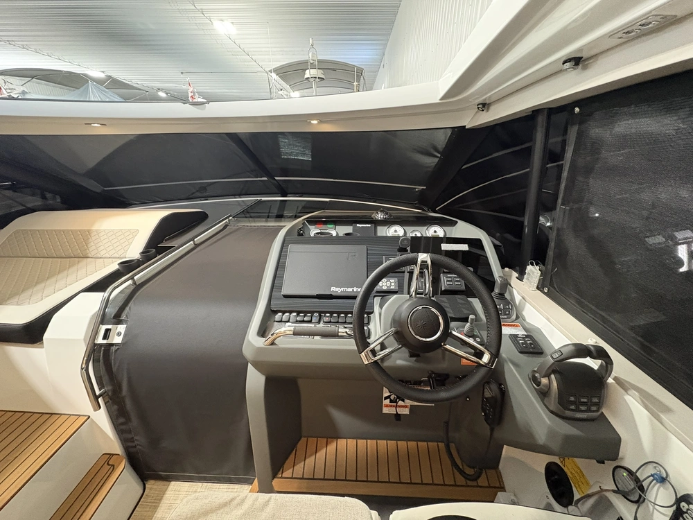 Jeanneau Leader 46 2022 alt