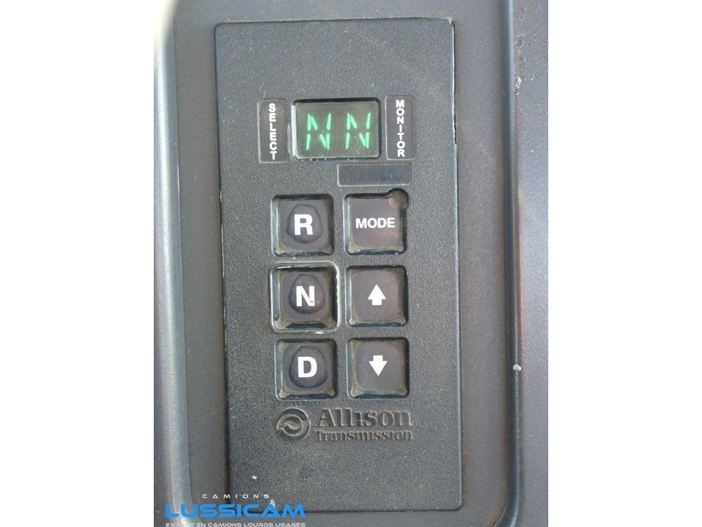 Freightliner M2106 2011