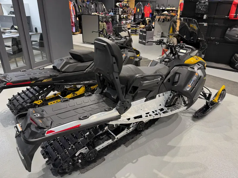 2026 Ski-Doo EXPEDITION SPORT 900 ACE
