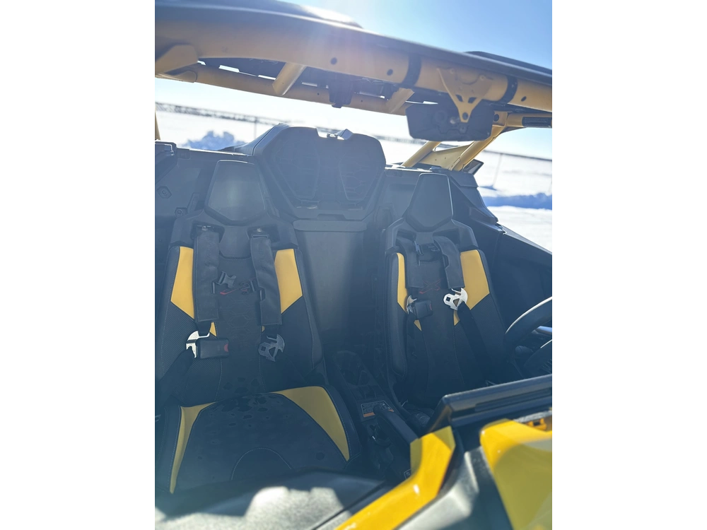 2024 Can-am Maverick R X Rs alt