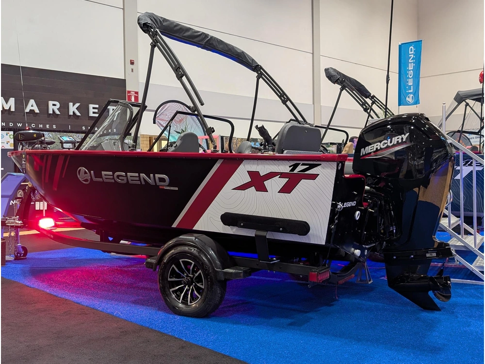 2026 Legend 17xt With Sports Package alt