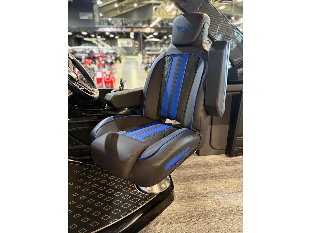 Bennington Marine M24 Serie Sport 2026 alt