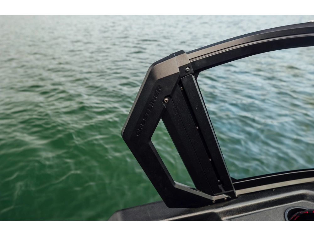 2026 Crestliner 2050 Fish Hawk Wt alt