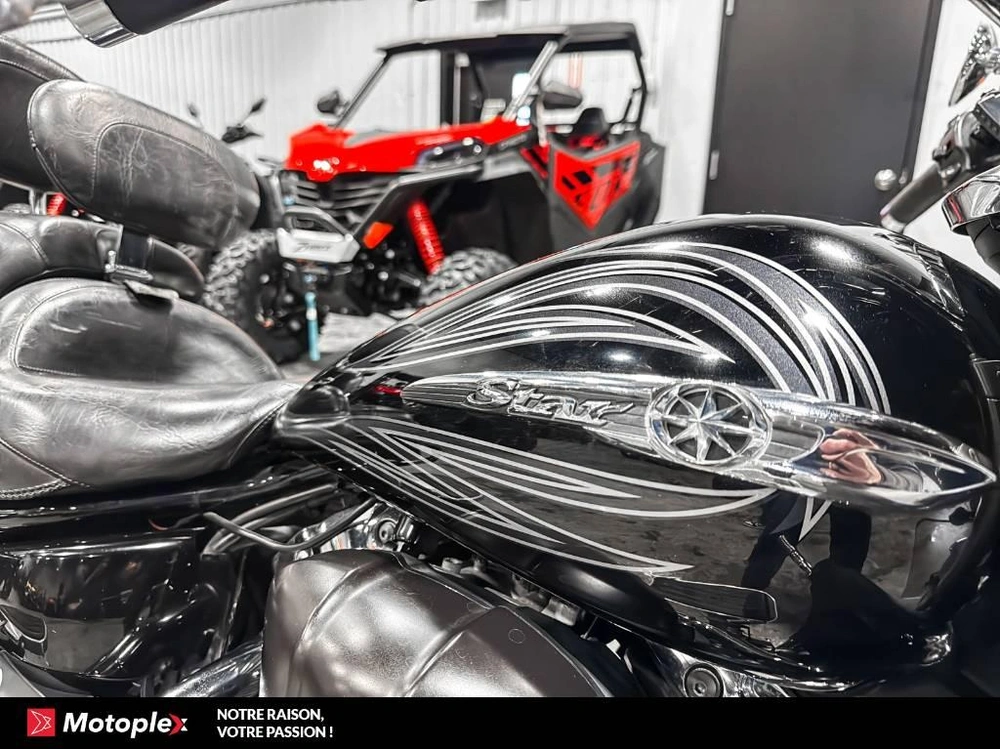 Yamaha Vstar 1300 Tourer 2010 alt