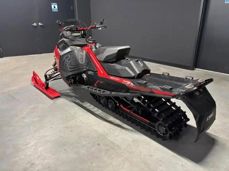 2025 Lynx RAVE RE 600R thumbnail 6