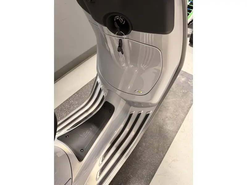 2025 Vespa PRIMAVERA 50 TECH PRIMAVERA 50 T