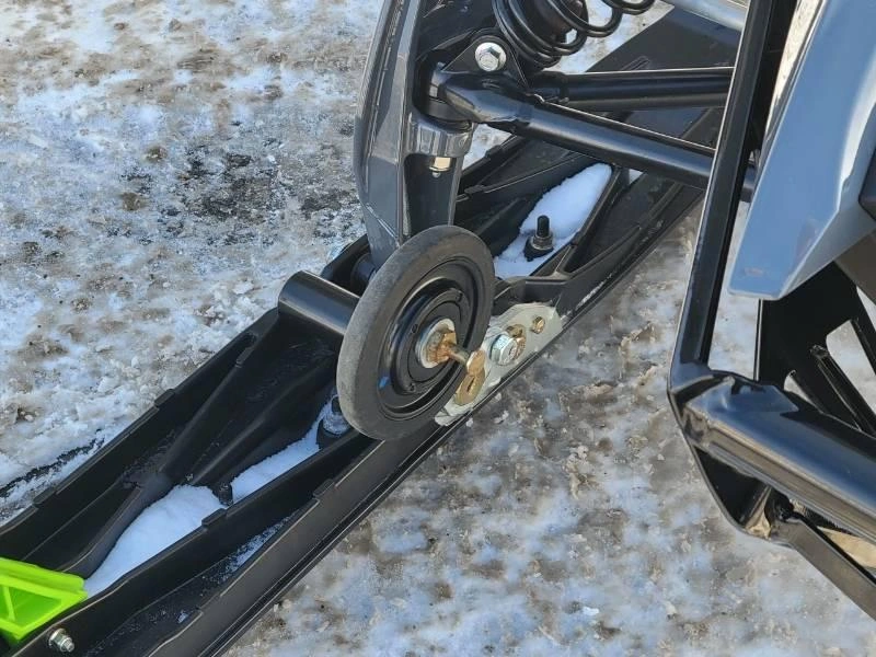 Arctic Cat Riot 8000 Es Qs3 146x1.6 2022 alt