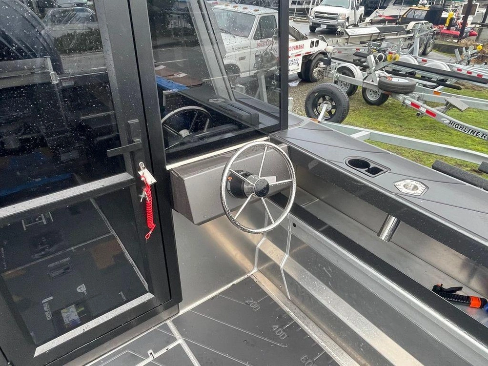 2026 Stabicraft 2500 Ultracab Xl alt