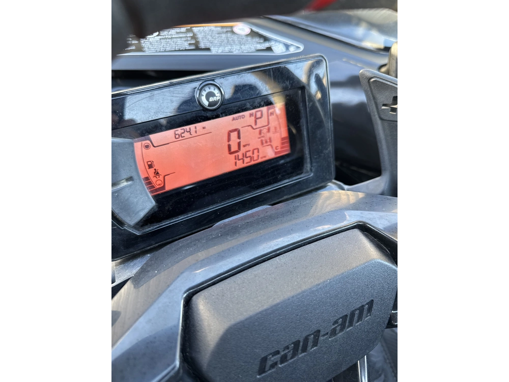 2024 Can-am Maverick R X Rs alt