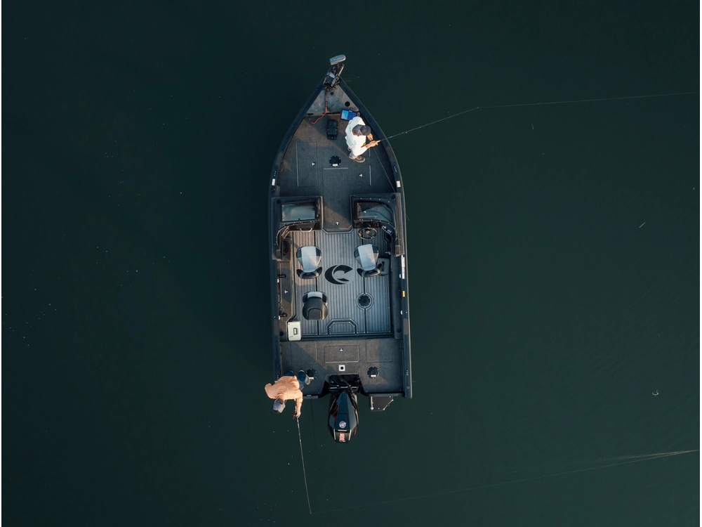 2026 Crestliner 2050 Fish Hawk Wt alt