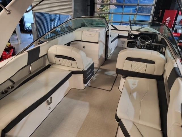 Regal Regal 26 Fasdeck 2021 2021 alt