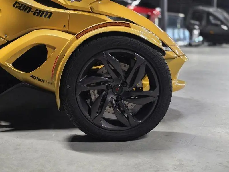 Can-Am SPYDER ST-S 2013