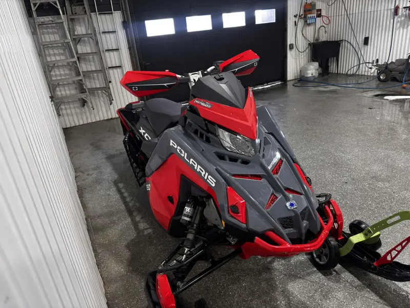 2024 Polaris 850 Switchback XC 146 **GARANTIE POLARIS 2027!!**
