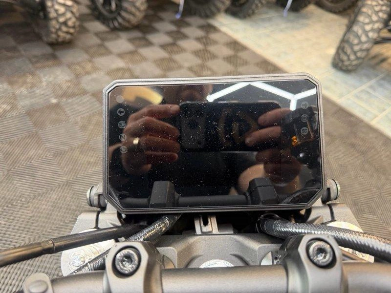 Yamaha Mt-09 2025 alt