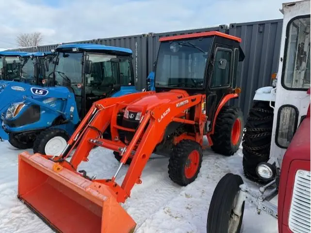 Kubota L3301 2017
