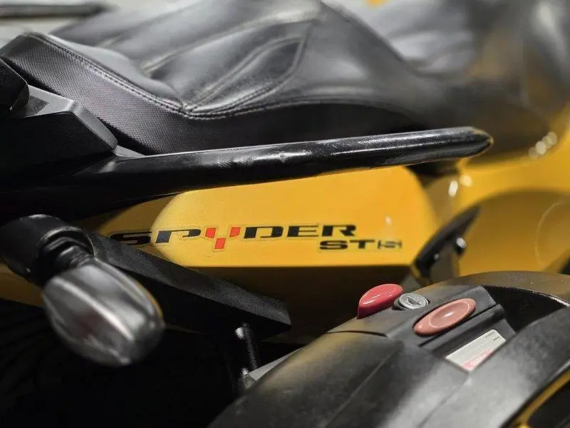 Can-Am SPYDER ST-S 2013
