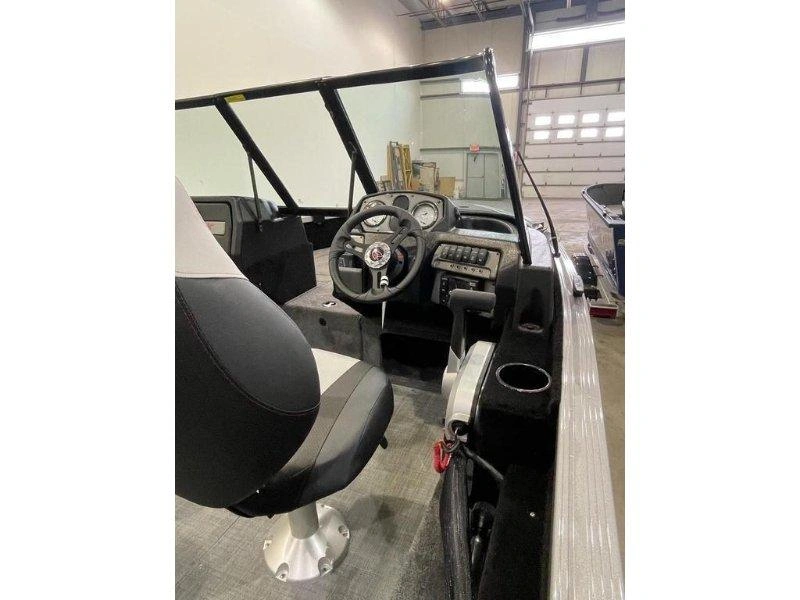 Alumacraft Competitor 165 Sport 2023 alt