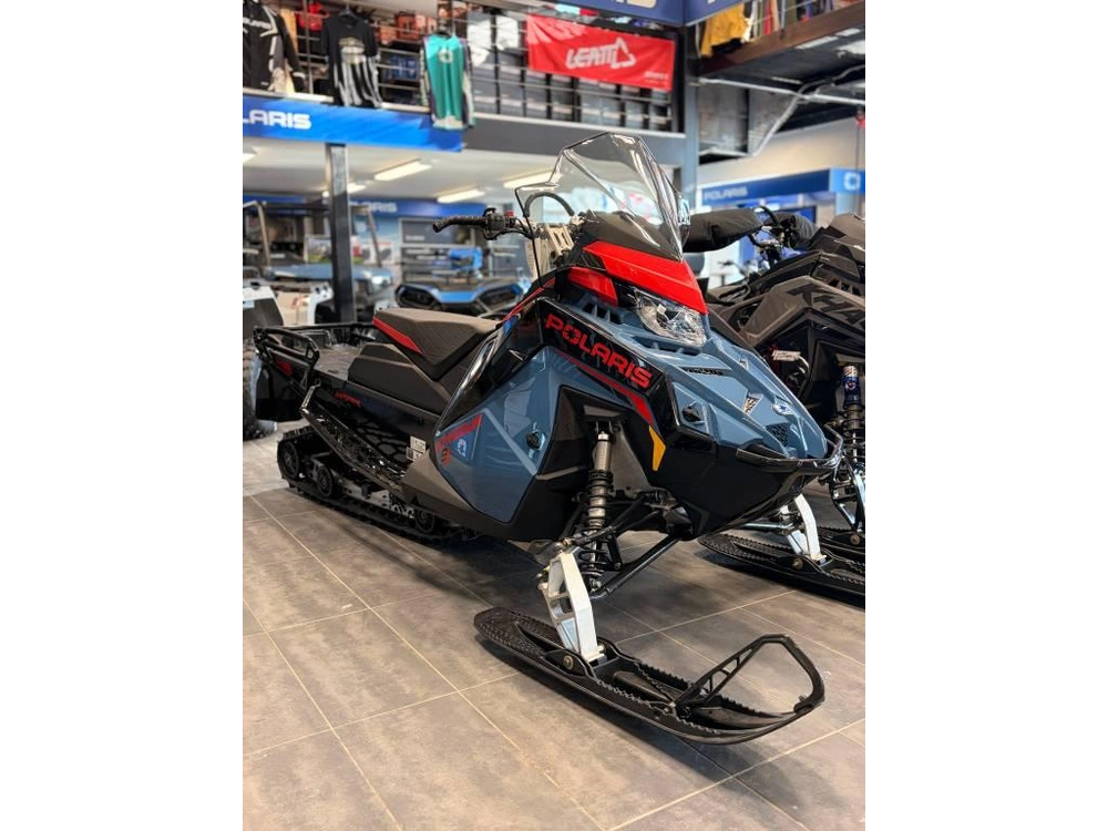 Polaris Prostar S4 Voyageur 146 2024 alt